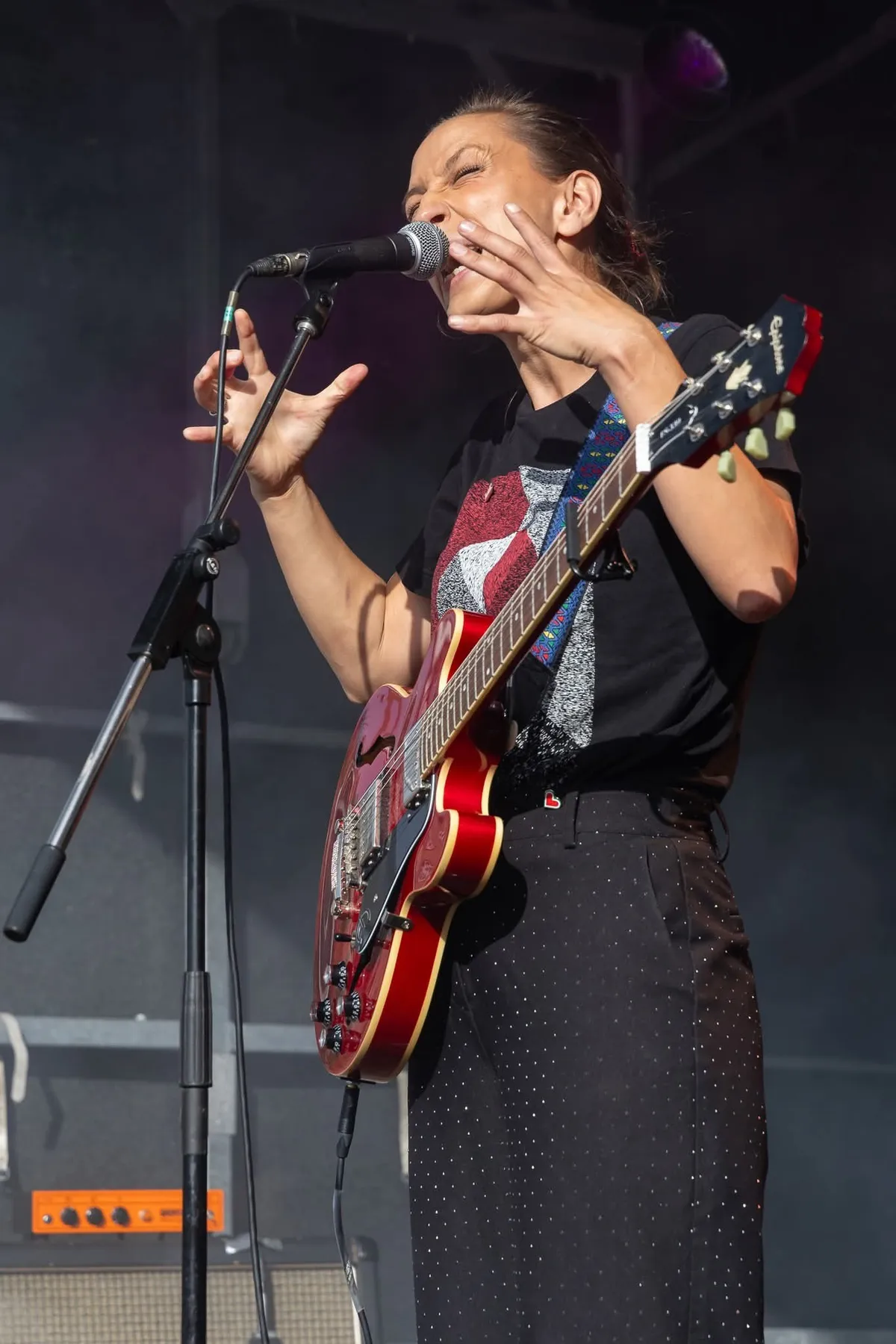 Mathilde Falch optræder til Rød Koncert 2025