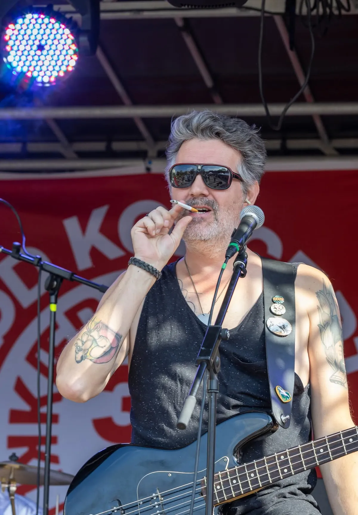 Bassisten fra Ole og De Navnløse til Rød Koncert 2025